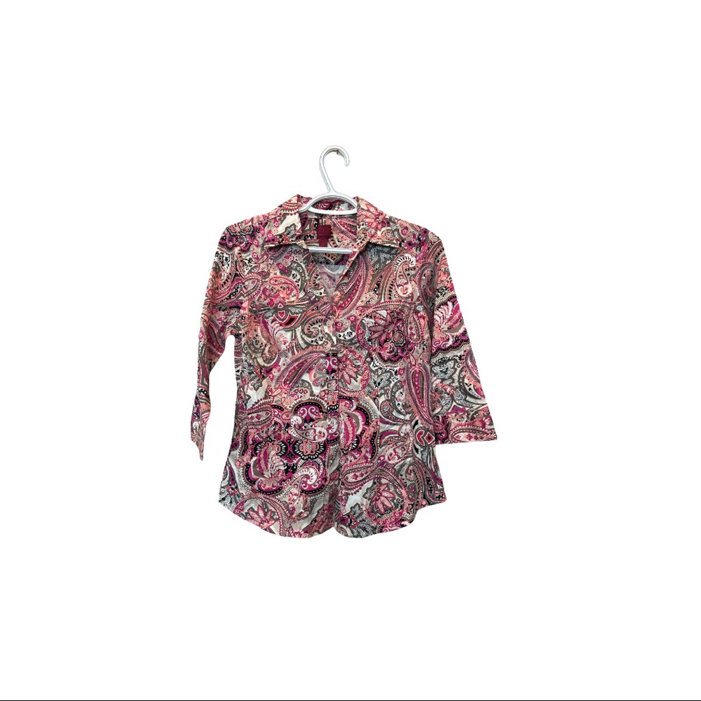 2/$15 🌱 212 Button down top